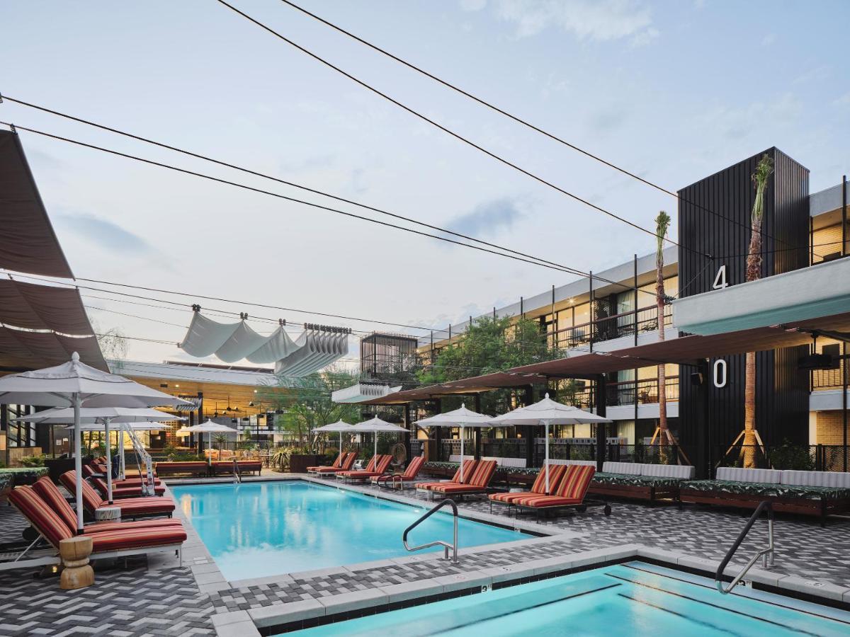 Rise Uptown Hotel Phoenix Exterior photo